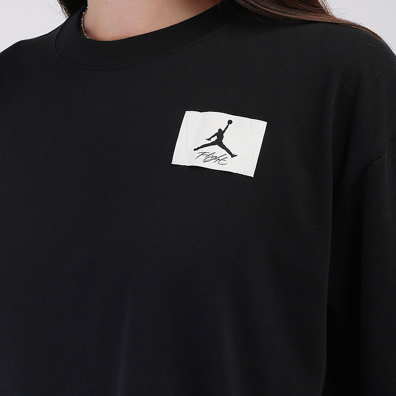 Женская футболка Jordan Essentials Boxy T-Shirt (DD7054-010)  - цена, описание, фото 2